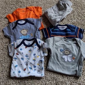 Bundle of five NEW onesies and‎ pants